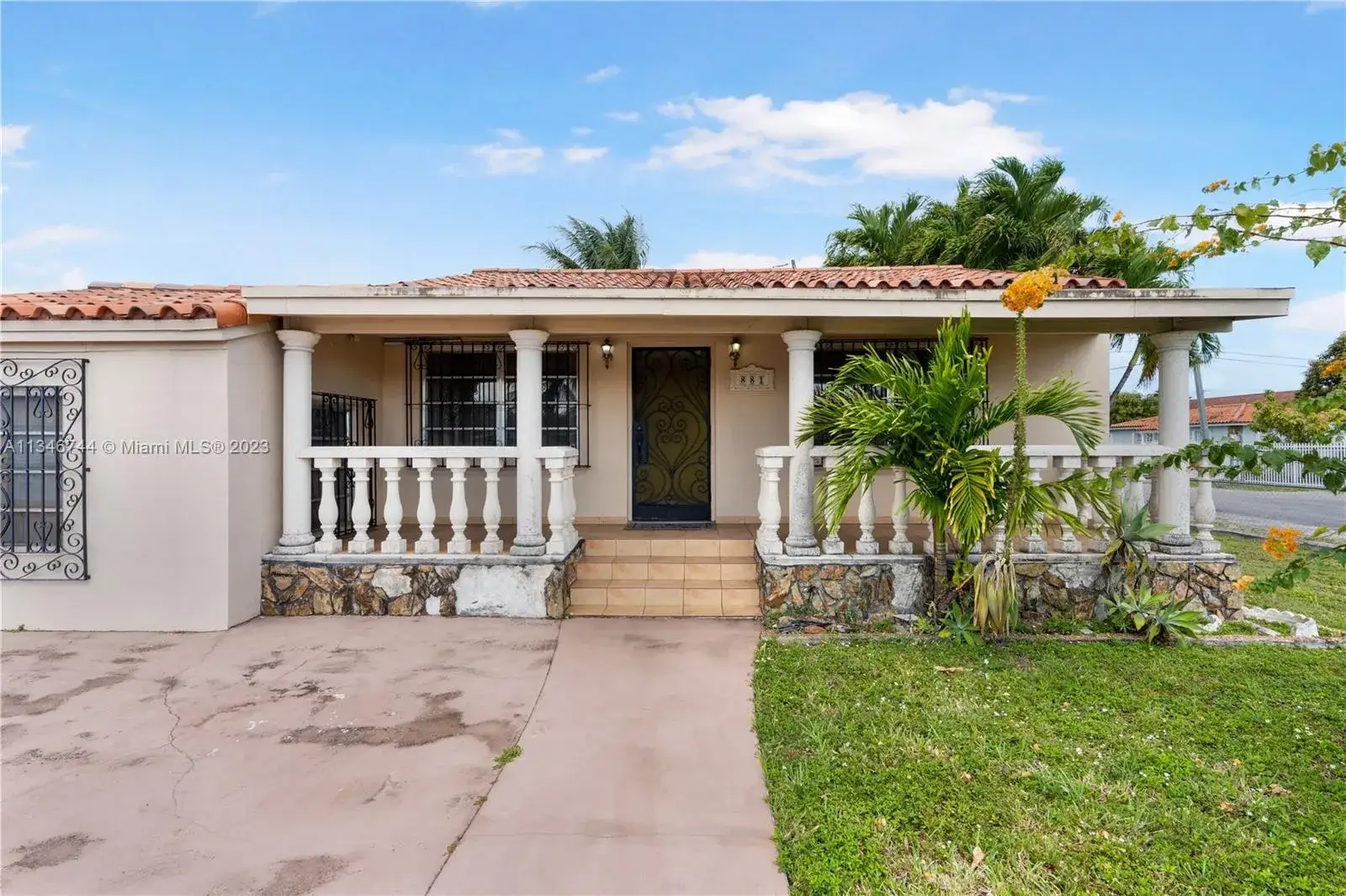 3 bedroom 2 bath Residential for sale at 881 SE 8th St, Hialeah FL 33010