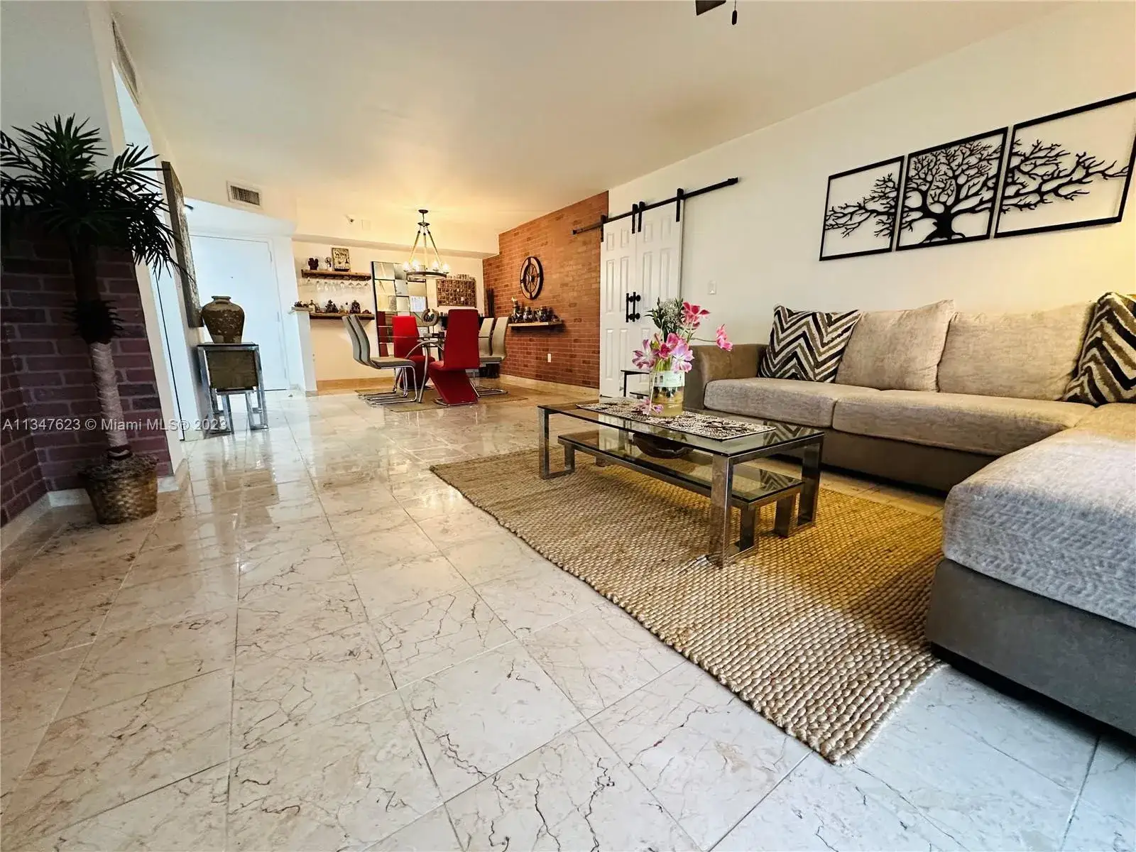 2 bedroom 2 bath Residential for sale at 900 NE 195th St # 211, Miami FL 33179