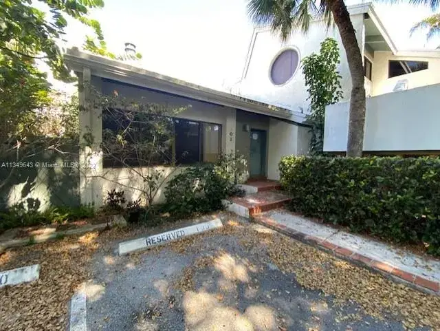 2 bedroom 2 bath Residential for sale at 8331 SW 157th Ave # 401, Miami FL 33193