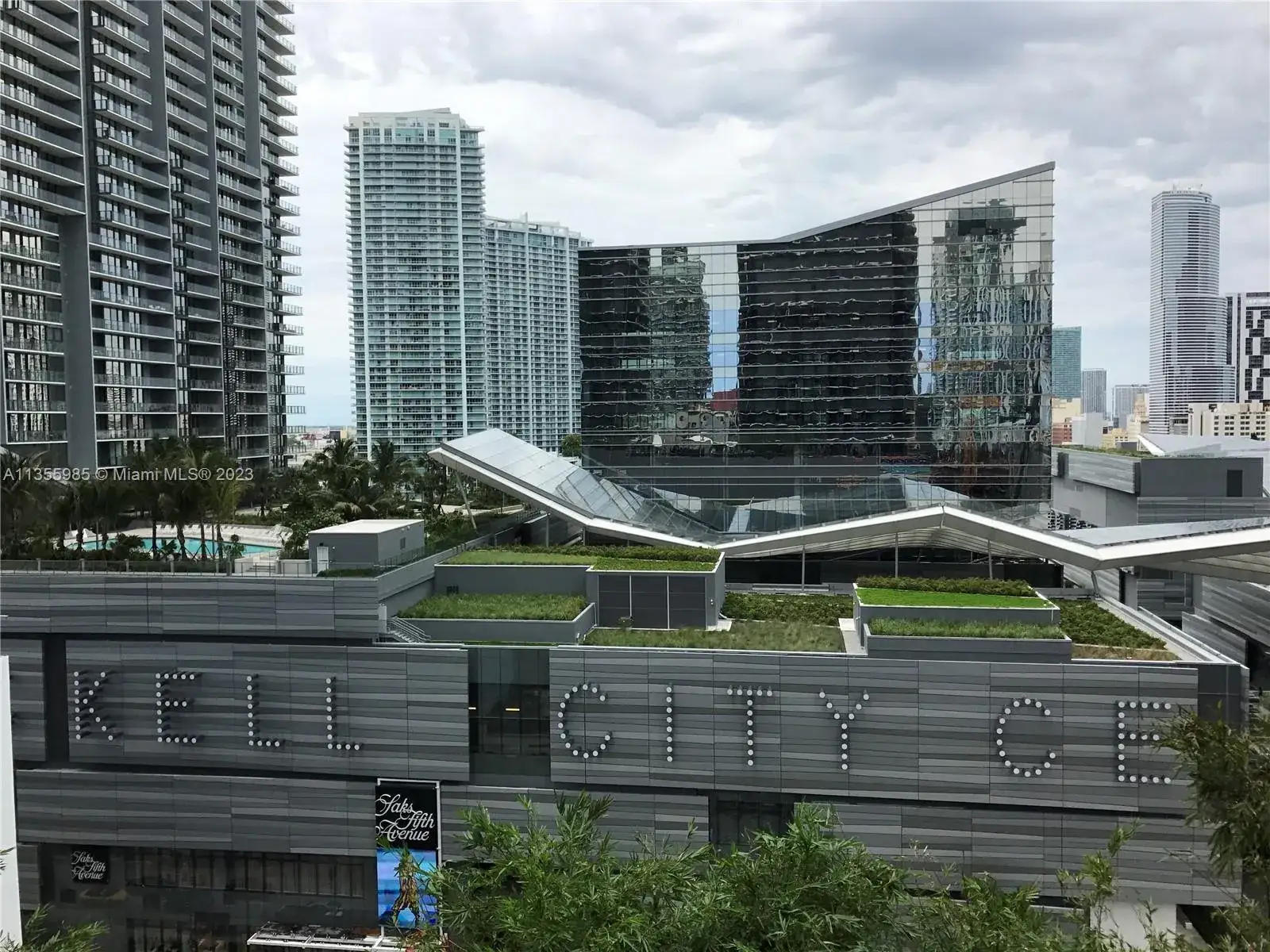 1 bedroom 1 bath Residential for sale at 45 SW 9th St # 1109, Miami FL 33130