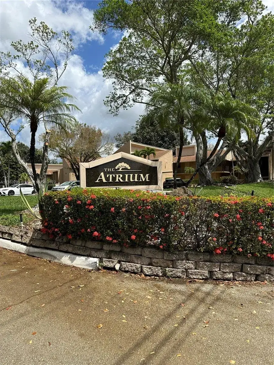 2 bedroom 2 bath Residential for sale at 7502 NW 86th Ter # 202, Tamarac FL 33321
