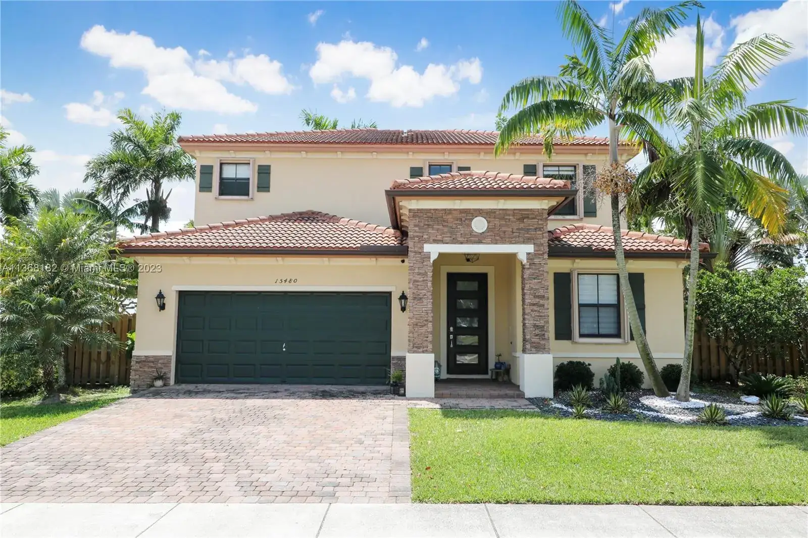 5 bedroom 3 bath Residential for sale at 15480 SW 119th Ter, Miami FL 33196