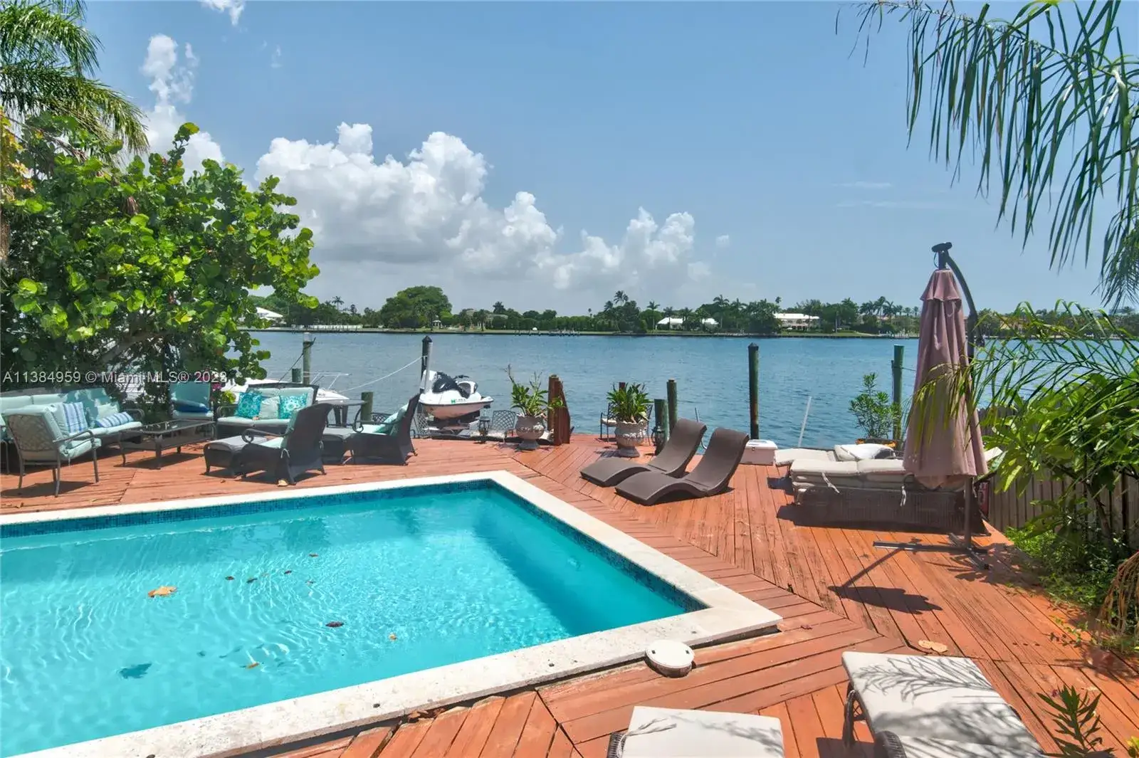 4 bedroom 3 bath Residential for sale at 1531 Stillwater Dr, Miami Beach FL 33141