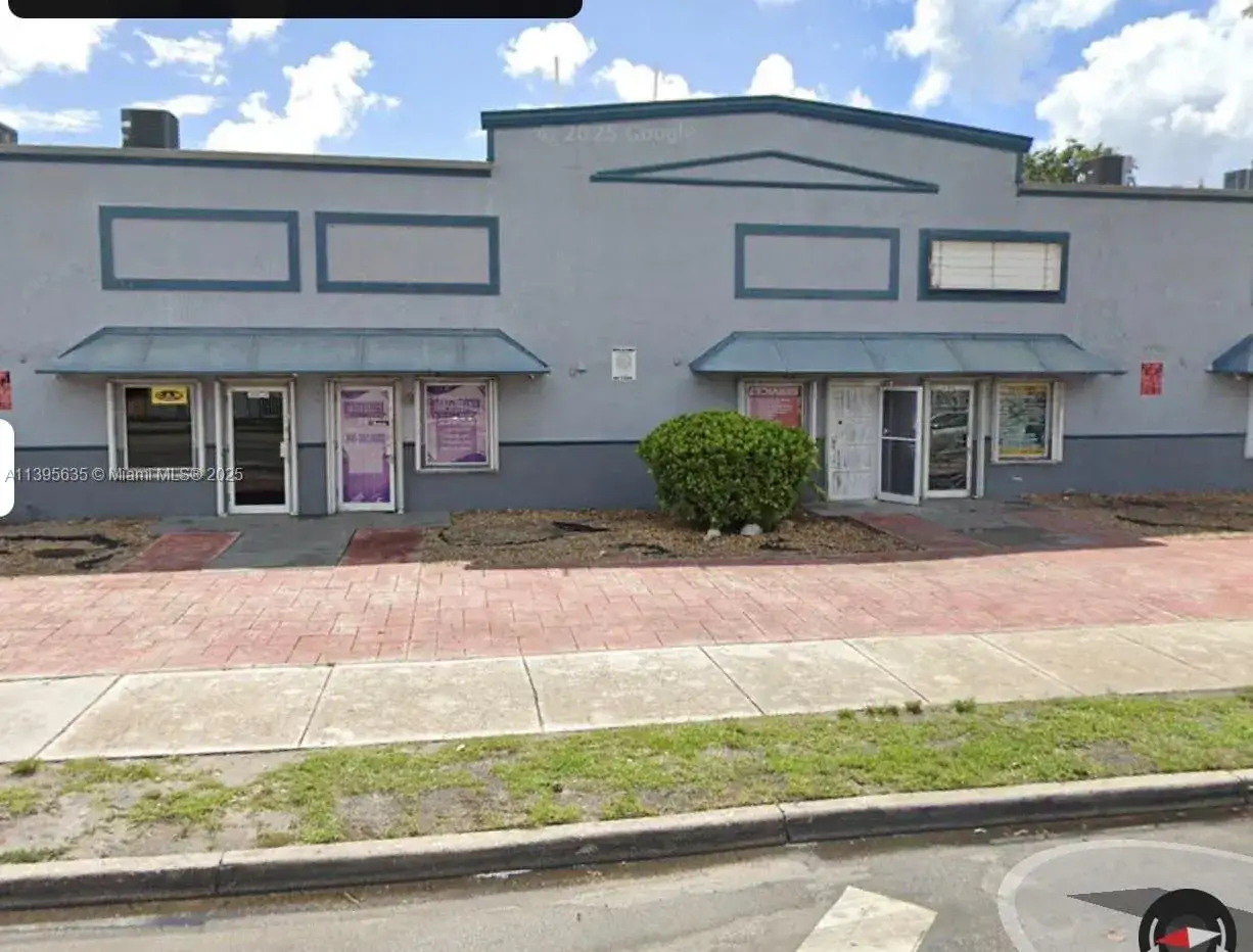 Commercial Sale for sale at 670 NW 112th St, Miami FL 33168