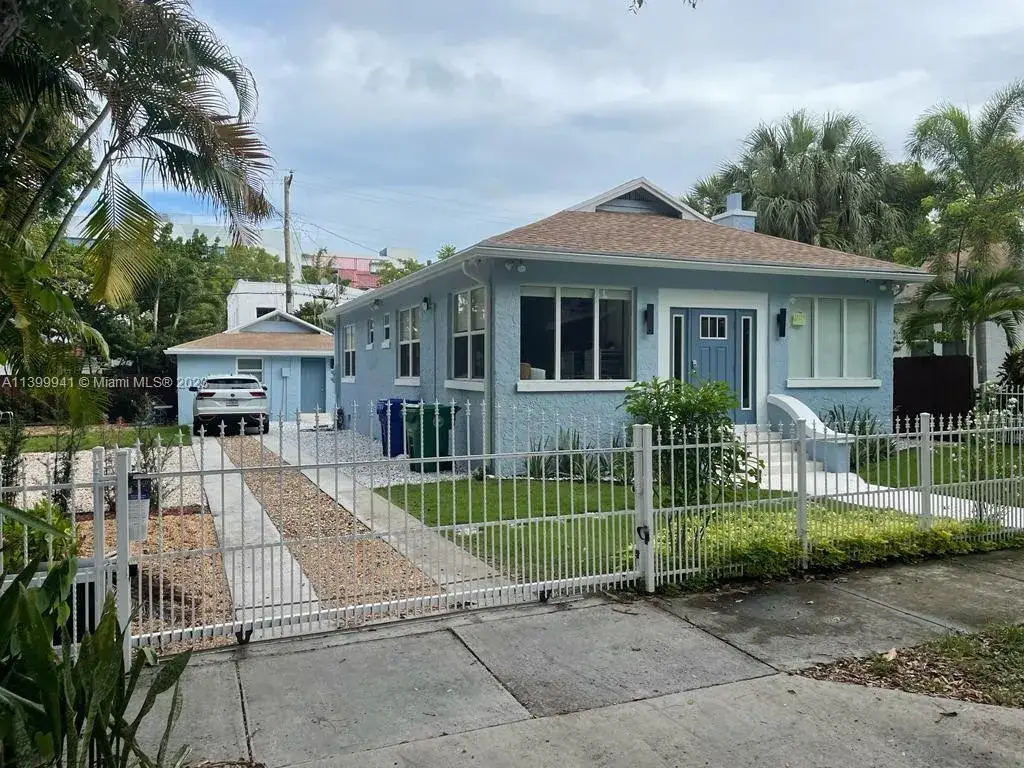 3 bedroom 3 bath Residential for sale at 54 NE 43rd St, Miami FL 33137