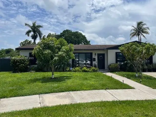 4 bedroom 2 bath Residential Lease for rent at 18570 SW 93rd Ave # 0, Cutler Bay FL 33157