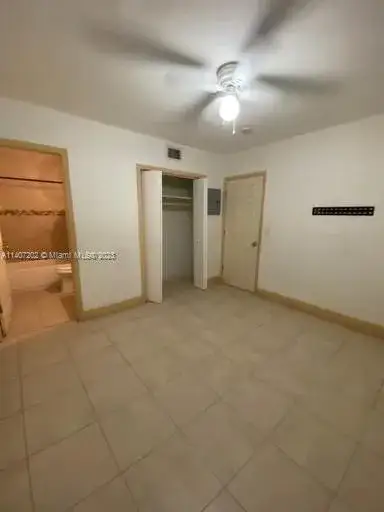 1 bedroom 1 bath Residential Lease for rent at 9614 NW 5th Ave # 3, Miami FL 33150