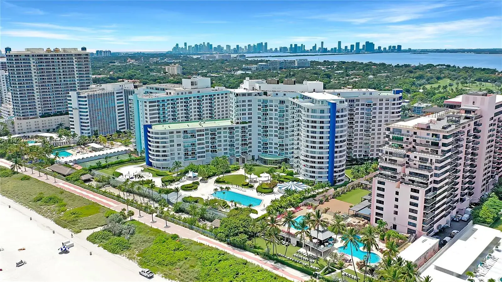 2 bedroom 2 bath Residential for sale at 5151 Collins Ave # 1523, Miami Beach FL 33140