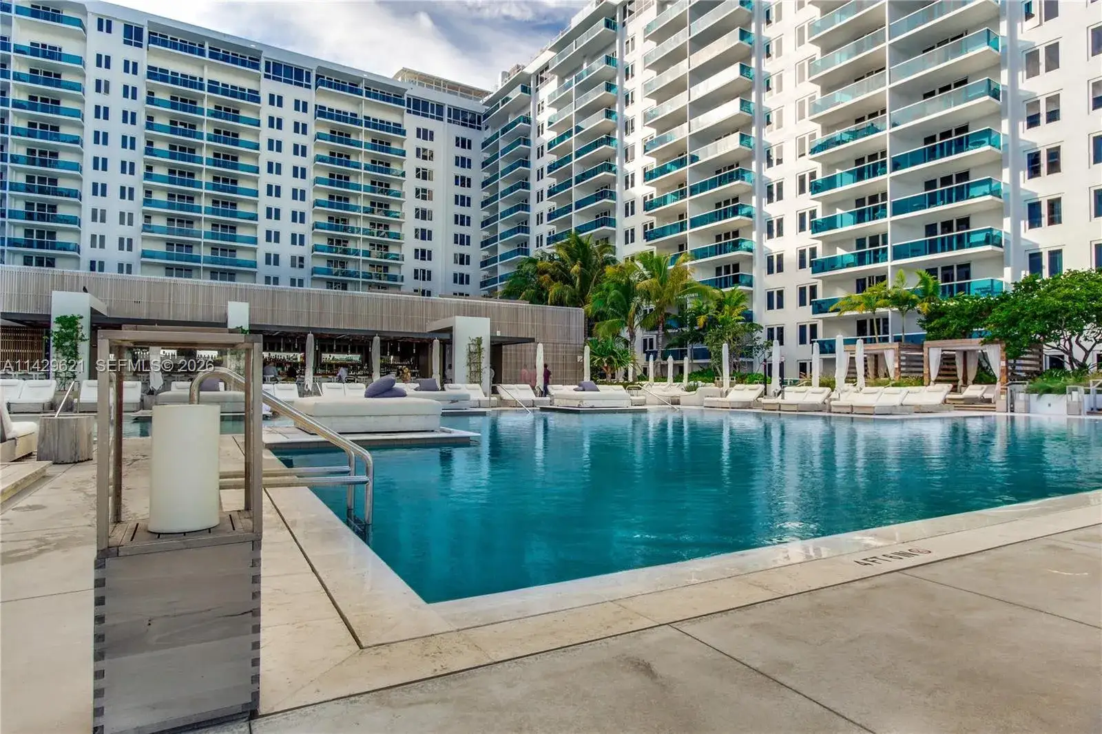 1 bedroom 1 bath Residential Lease for rent at 102 24th St # 1108, Miami Beach FL 33139