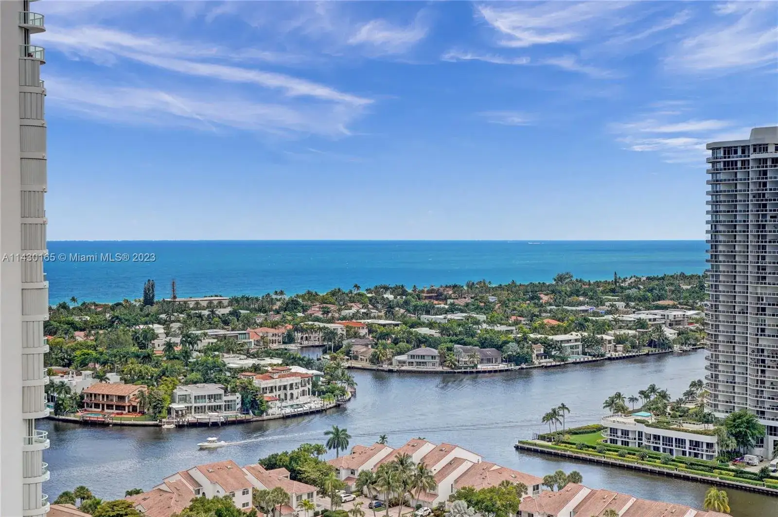 2 bedroom 2 bath Residential Lease for rent at 21055 Yacht Club Dr # 2401, Aventura FL 33180