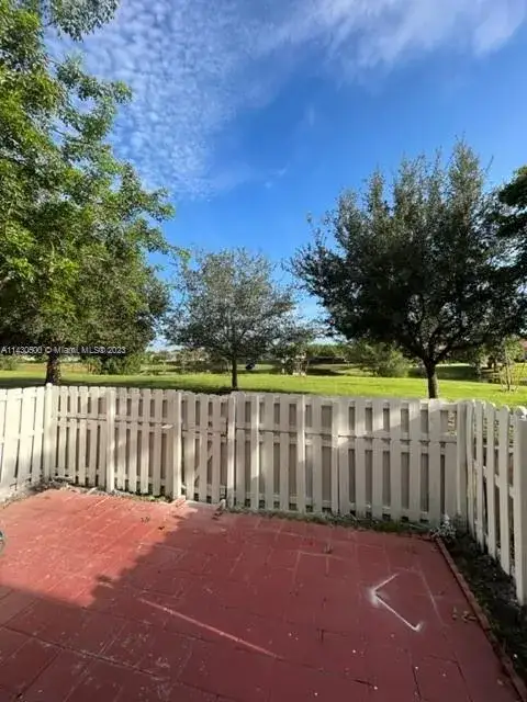 4 bedroom 3 bath Residential for sale at 6995 NW 173rd Dr # 2101, Hialeah FL 33015