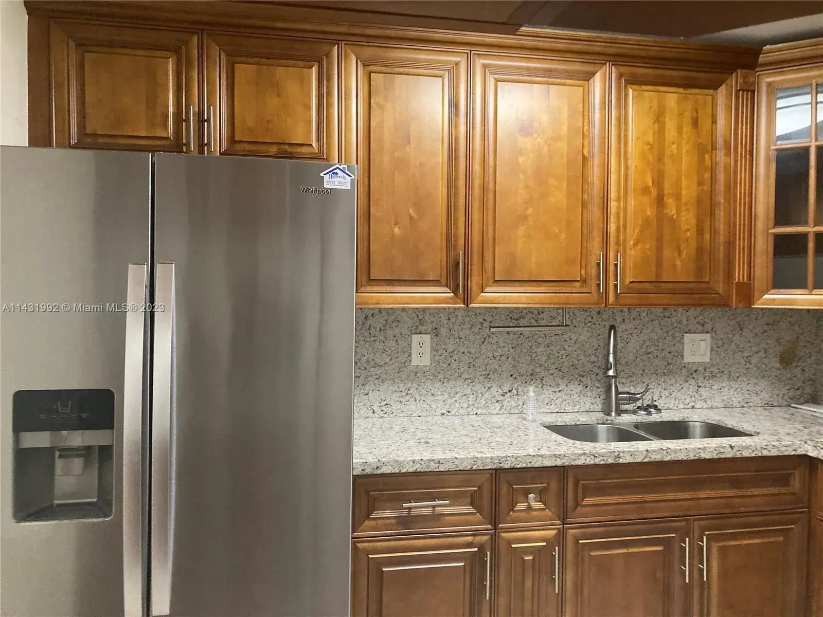 2 bedroom 2 bath Residential Lease for rent at 10441 Mahogany Key Cir # 204, Miami FL 33196