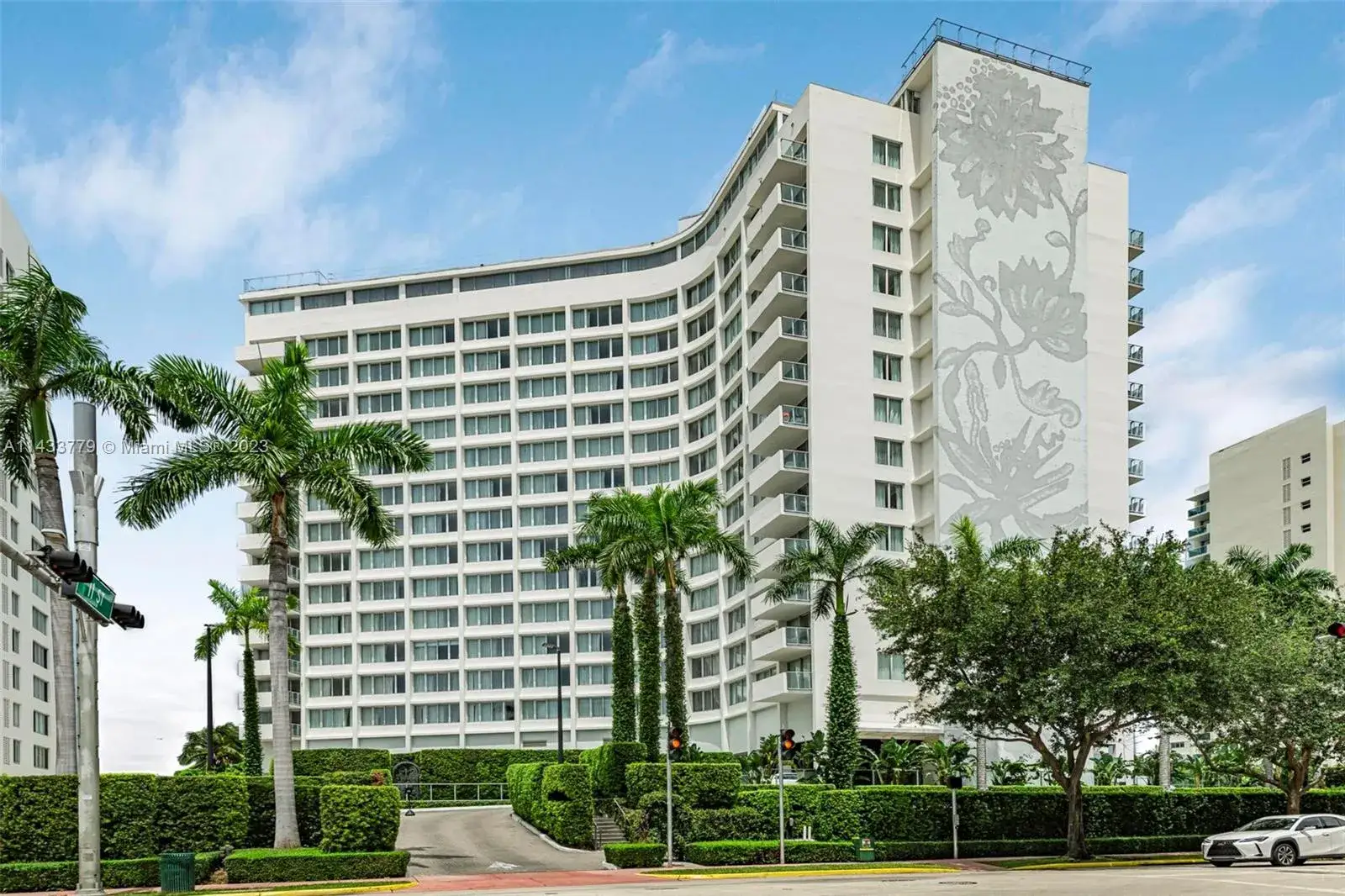 1 bedroom 1 bath Residential Lease for rent at 1100 W West Ave # 620, Miami Beach FL 33139