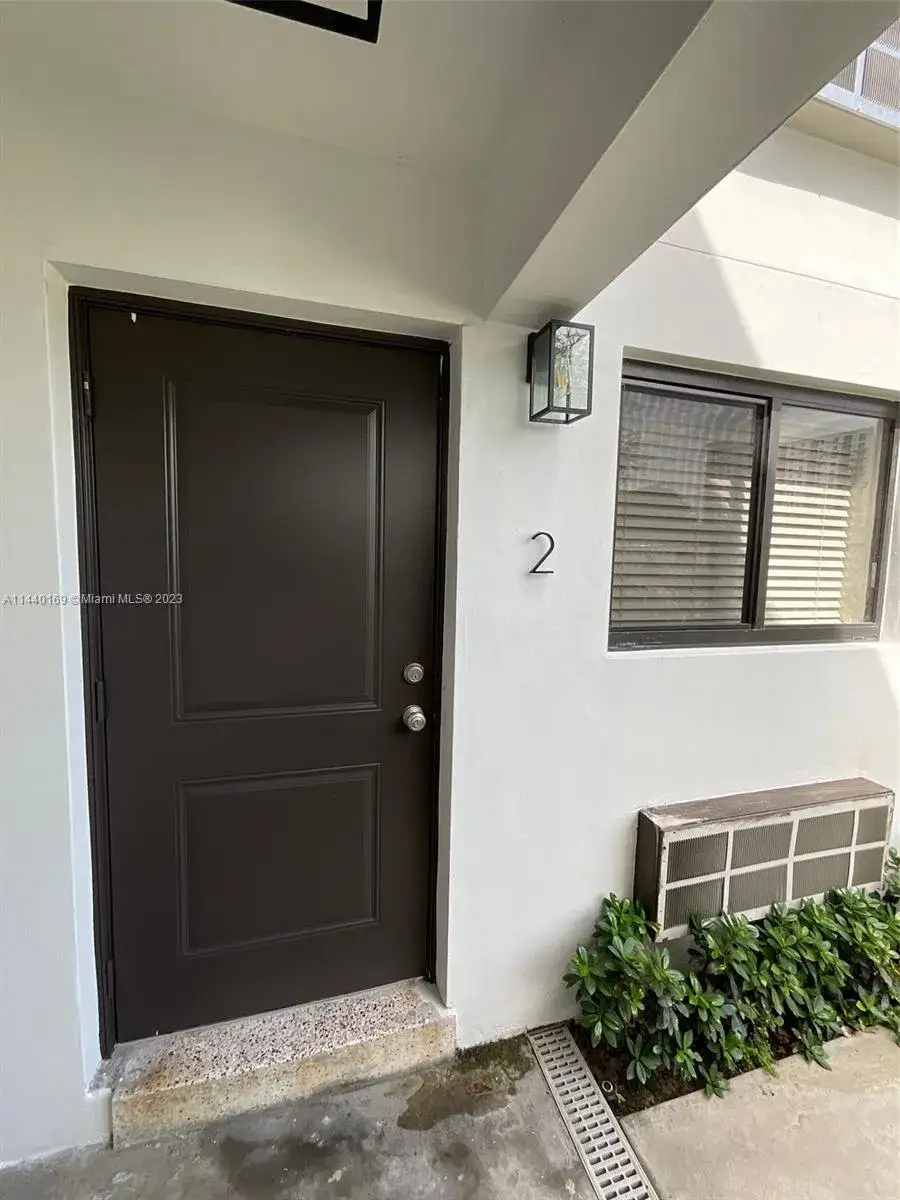 1 bedroom 1 bath Residential Lease for rent at 2298 SW 1st St # 2, Miami FL 33135