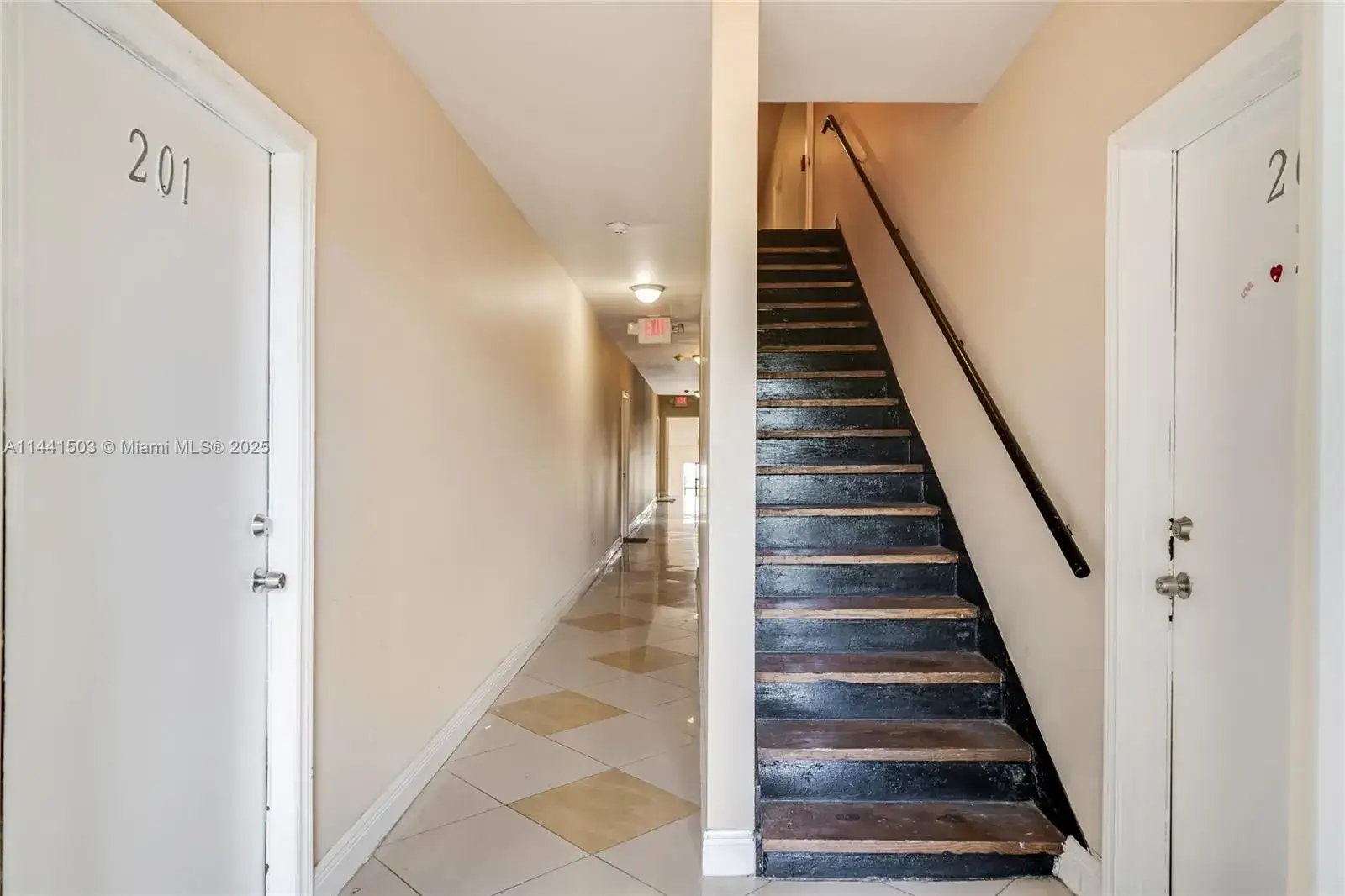 Residential Income for sale at 440 SW 5th Ave, Miami FL 33130
