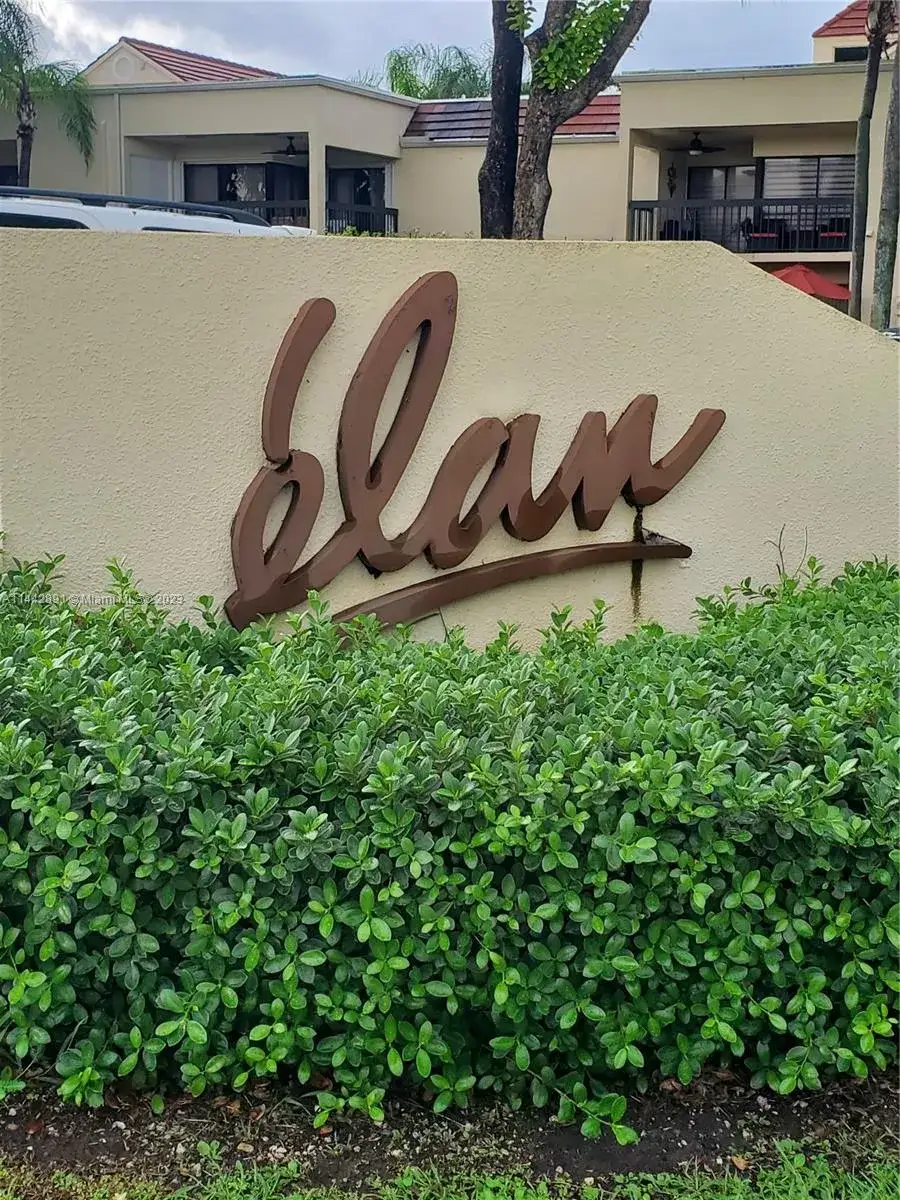 3 bedroom 2 bath Residential for sale at 13067 SW 88th Ter S # A, Miami FL 33186
