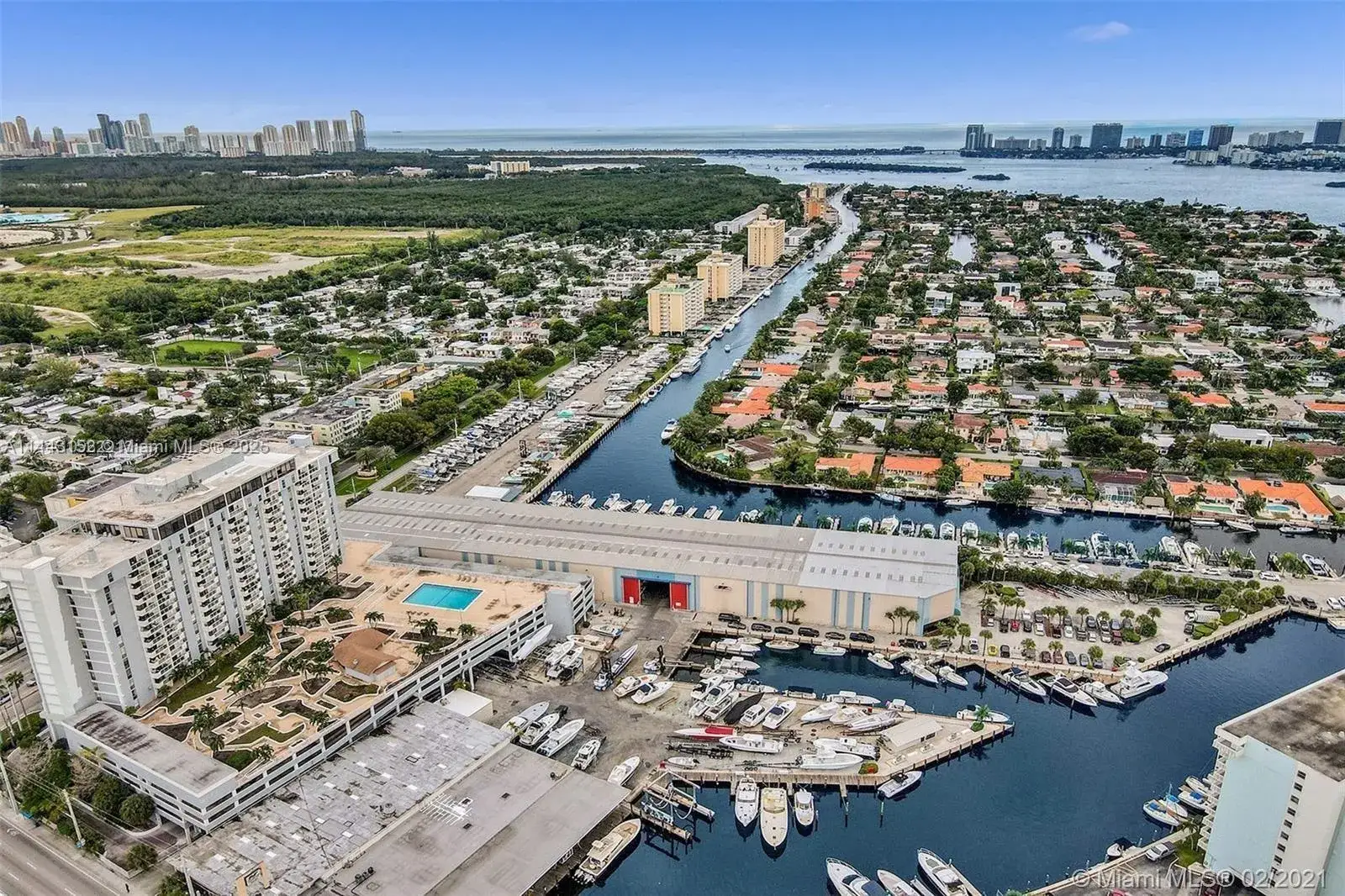 2 bedroom 2 bath Residential for sale at 13499 Biscayne Blvd # 1513, North Miami FL 33181