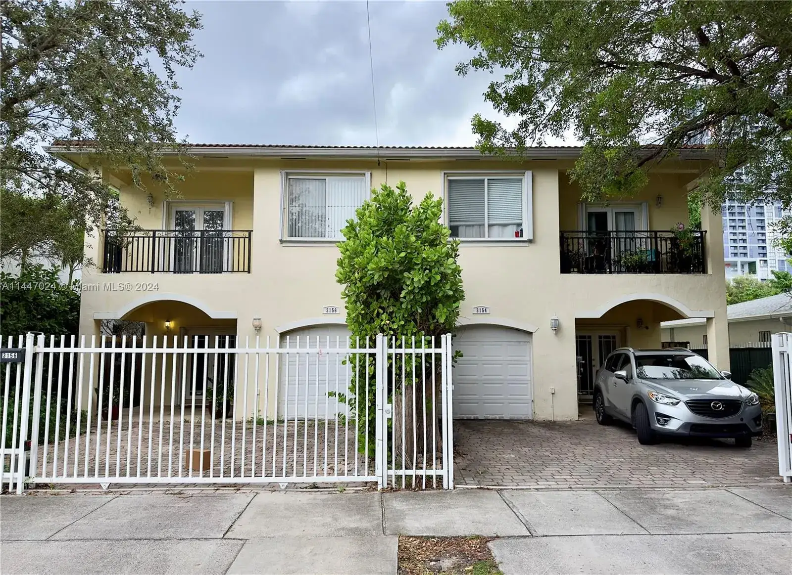 Residential Income for sale at 3156 Plaza St, Miami FL 33133