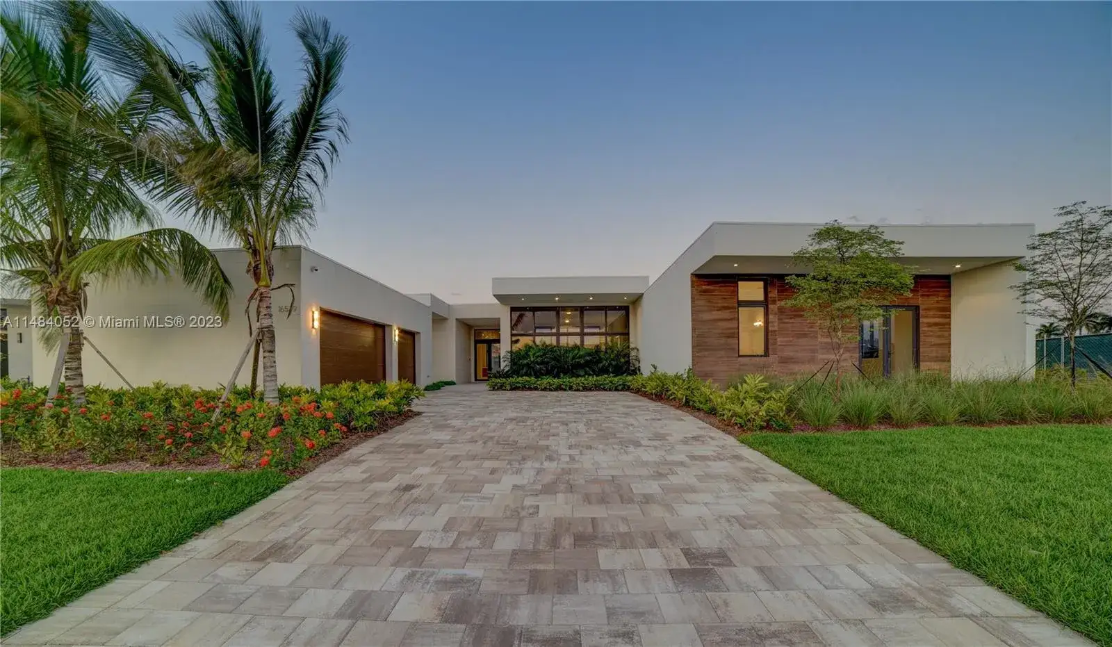 6 bedroom 7 bath Residential for sale at 16539 N Botaniko Dr N, Weston FL 33326