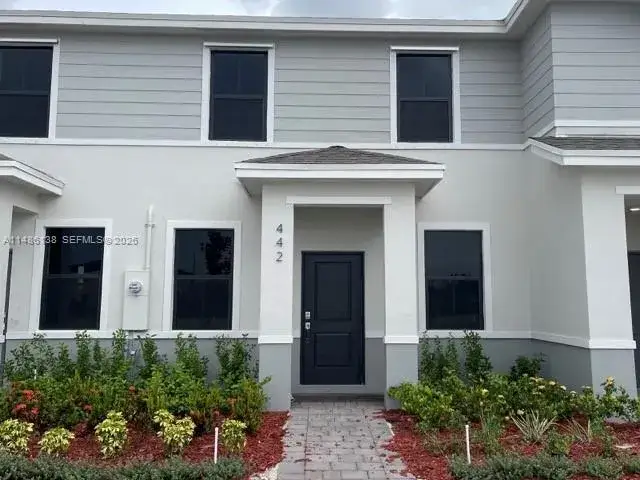 3 bedroom 2 bath Residential for sale at 442 NE 13 # 442, Florida City FL 33034