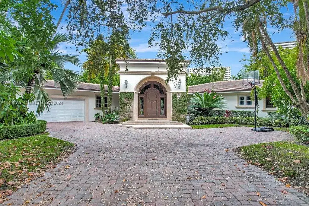7 bedroom 5 bath Residential for sale at 61 Camden Ct, Bal Harbour FL 33154