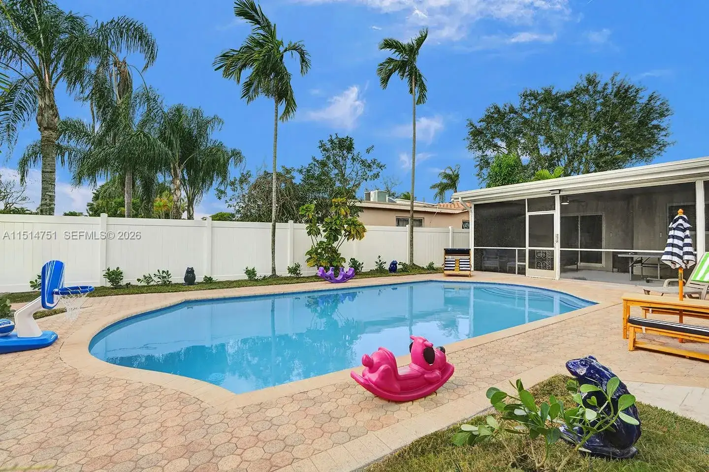5 bedroom 3 bath Residential Lease for rent at 5500 Cleveland St, Hollywood FL 33021