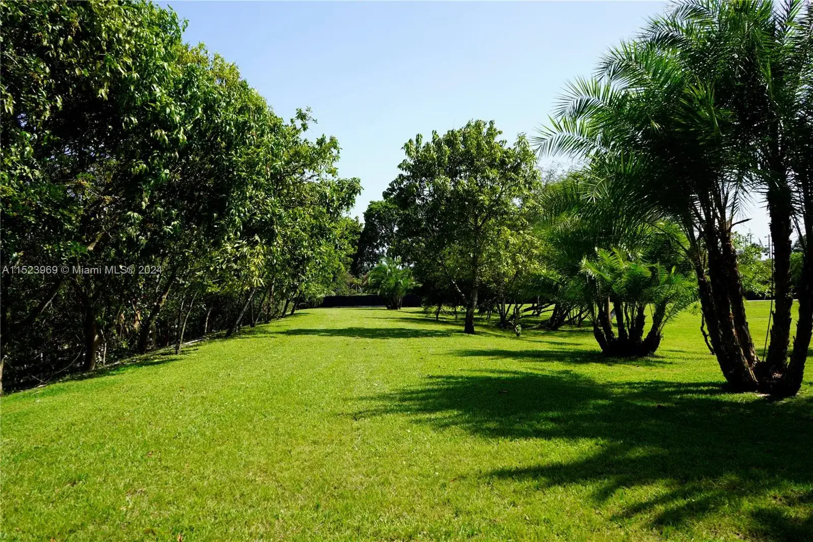 3 bedroom 2 bath Residential for sale at 6500 Volunteer Rd, Southwest Ranches FL 33330