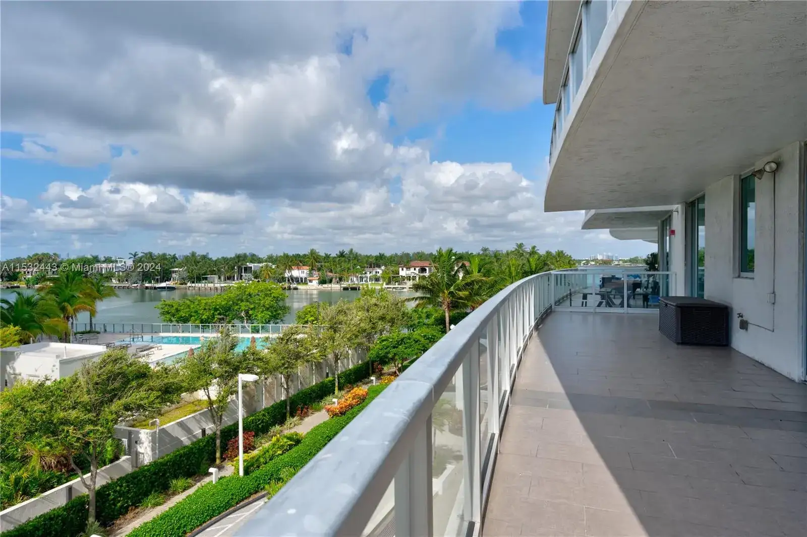 3 bedroom 2 bath Residential for sale at 6700 Indian Creek Dr # 402, Miami Beach FL 33141