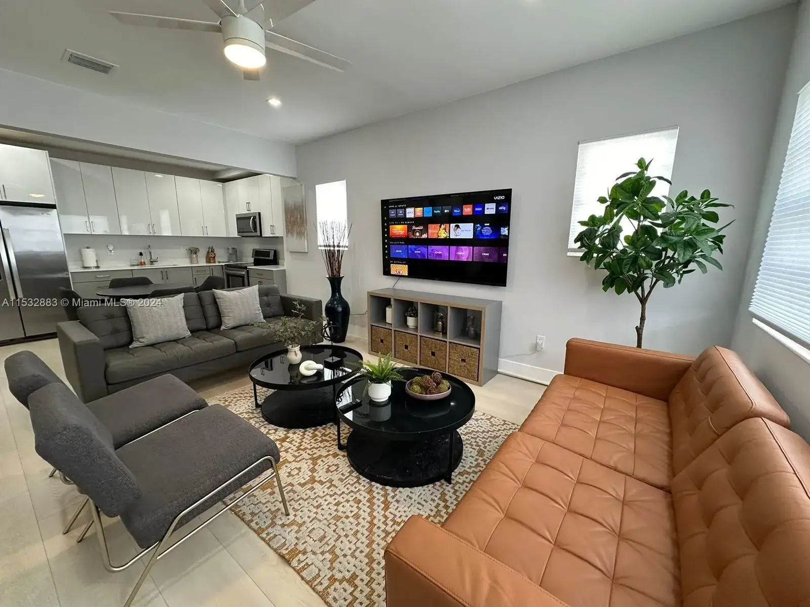Residential Income for sale at 994 NW 2nd St, Miami FL 33128