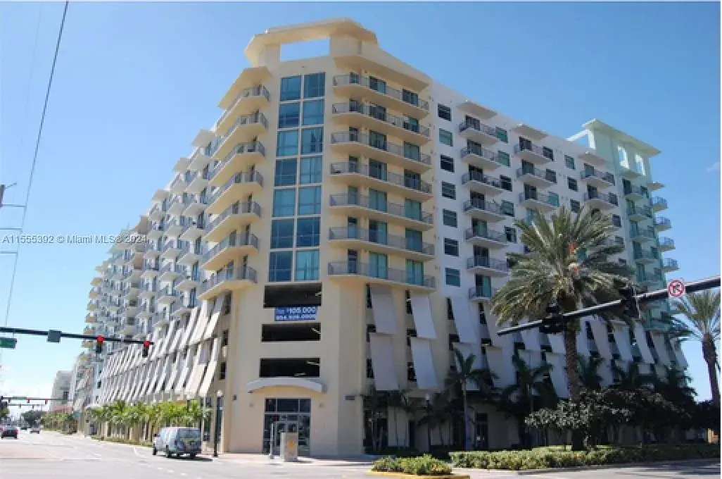 2 bedroom 2 bath Residential for sale at 140 S Dixie Hwy # 521, Hollywood FL 33020