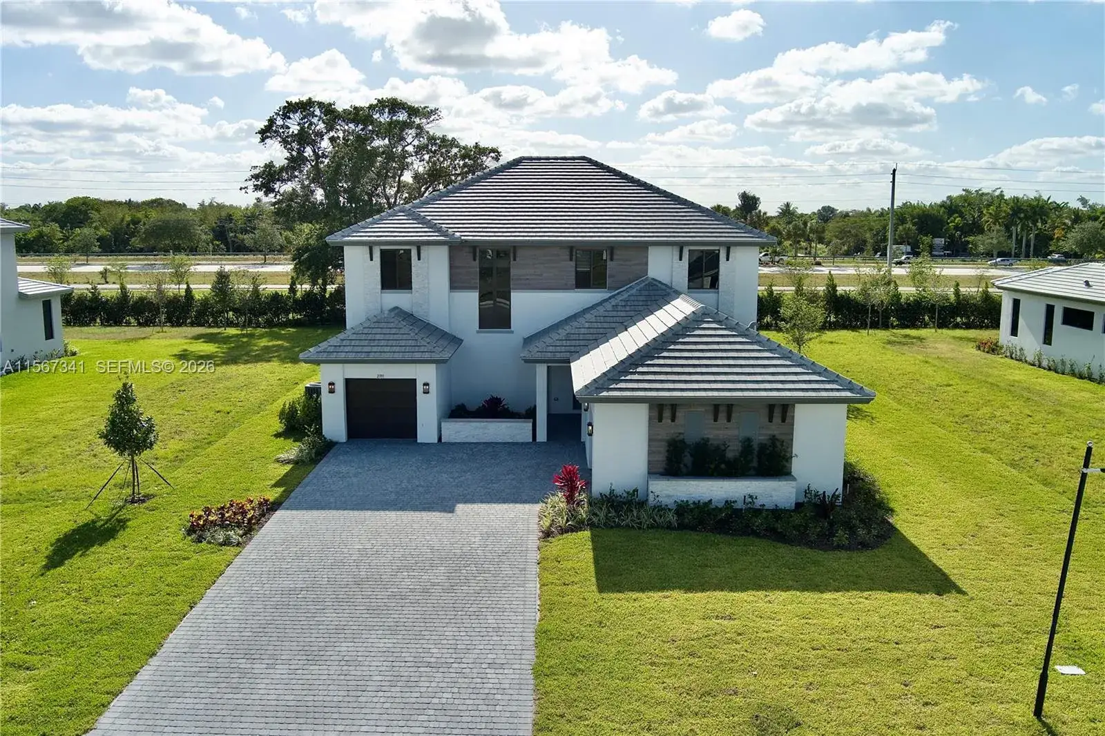 4 bedroom 3 bath Residential for sale at 2391 SW 123rd Ter, Davie FL 33325
