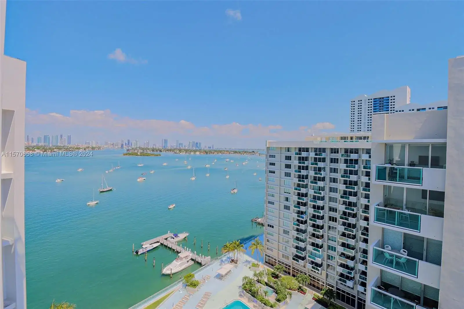 1 bedroom 1 bath Residential for sale at 1100 West Avenue, Miami Beach FL 33139