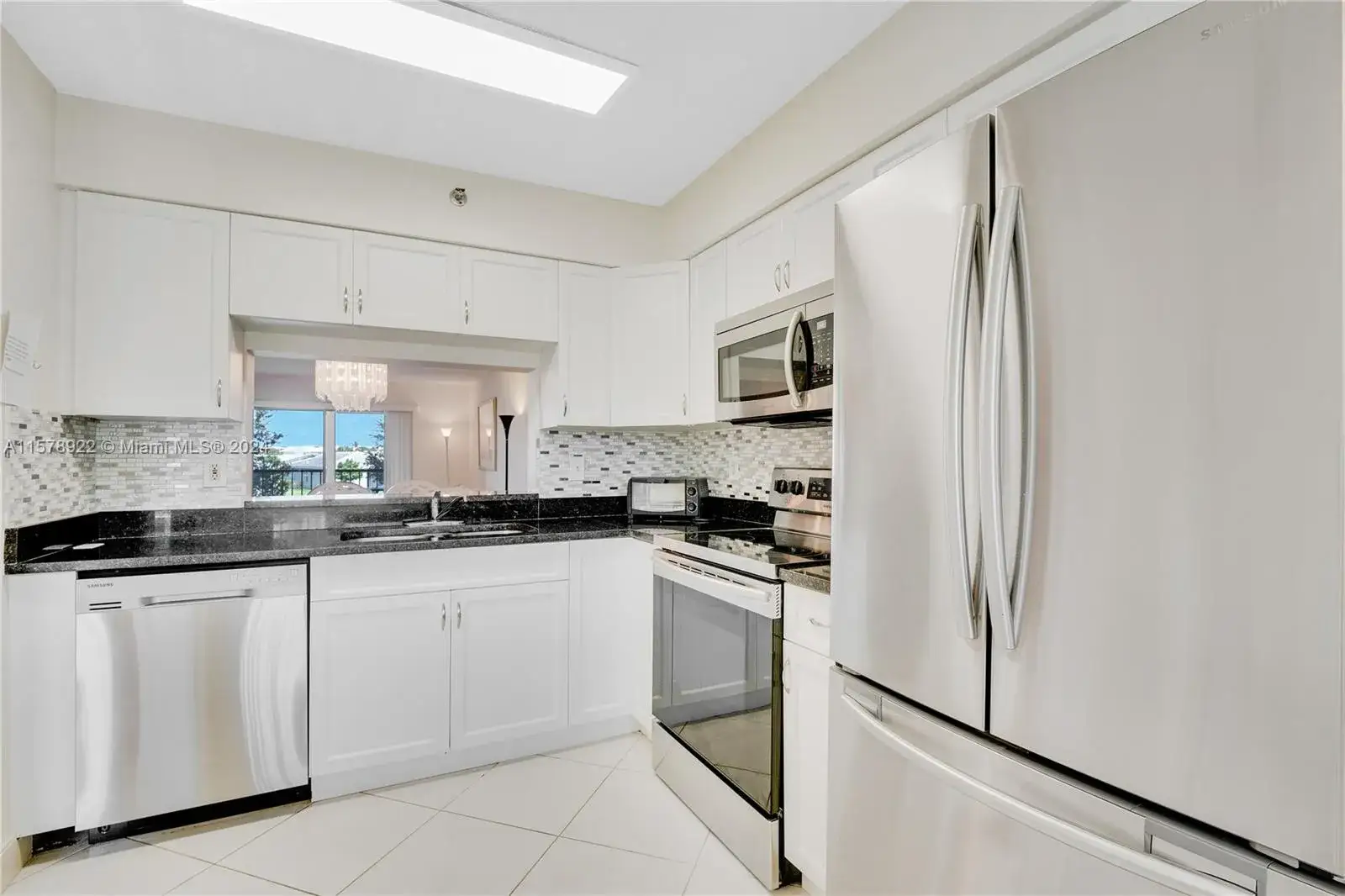 2 bedroom 2 bath Residential for sale at 7260 Kinghurst Dr # 205, Delray Beach FL 33446