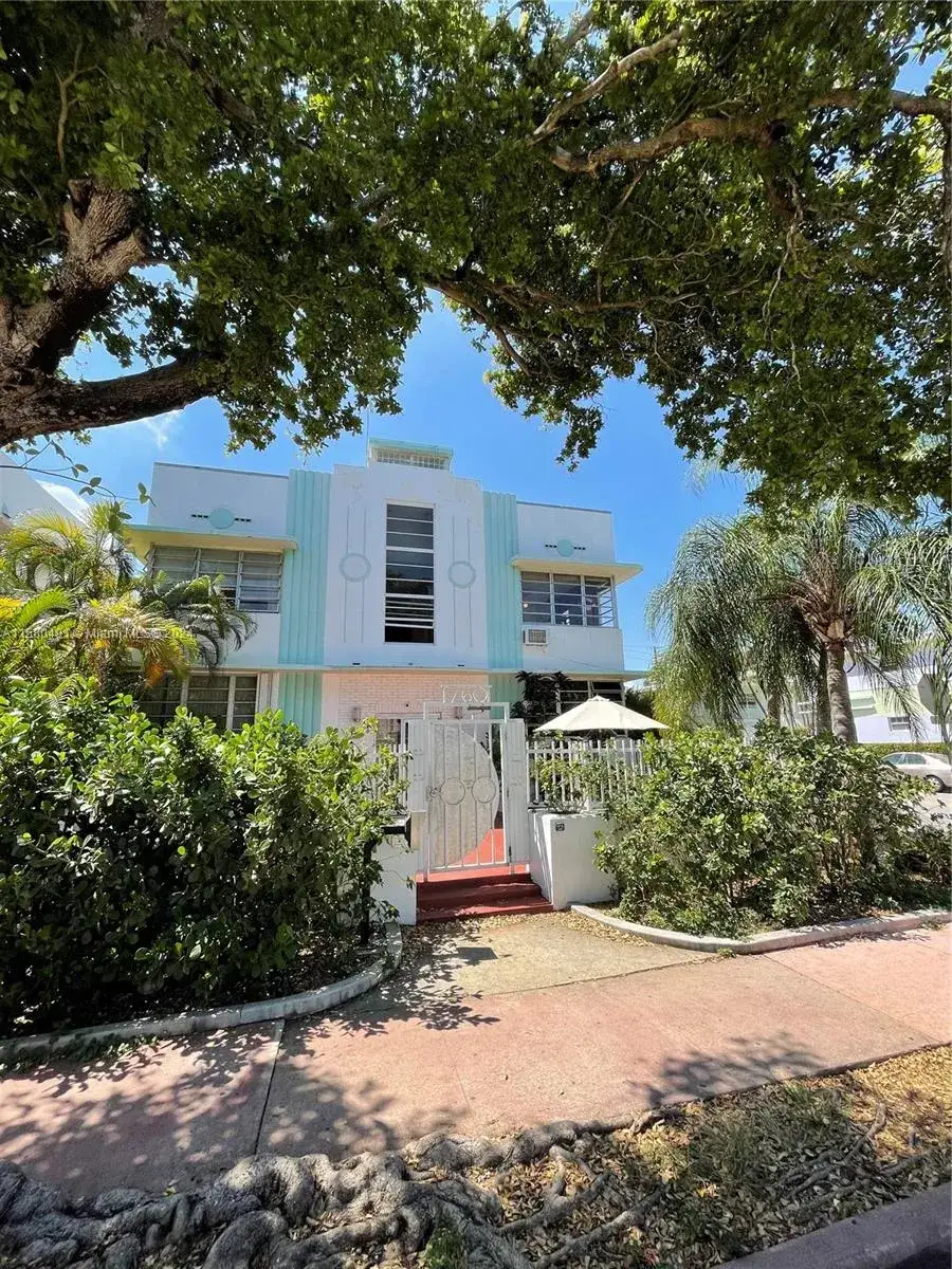 1 bedroom 1 bath Residential for sale at 760 Jefferson Ave # 11, Miami Beach FL 33139