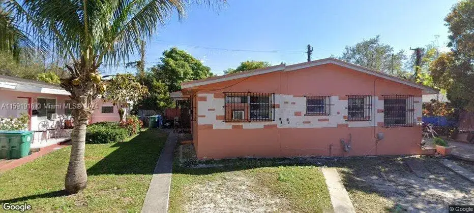 2 bedroom 2 bath Residential Lease for rent at 5511 NW 1st Pl, Miami FL 33127