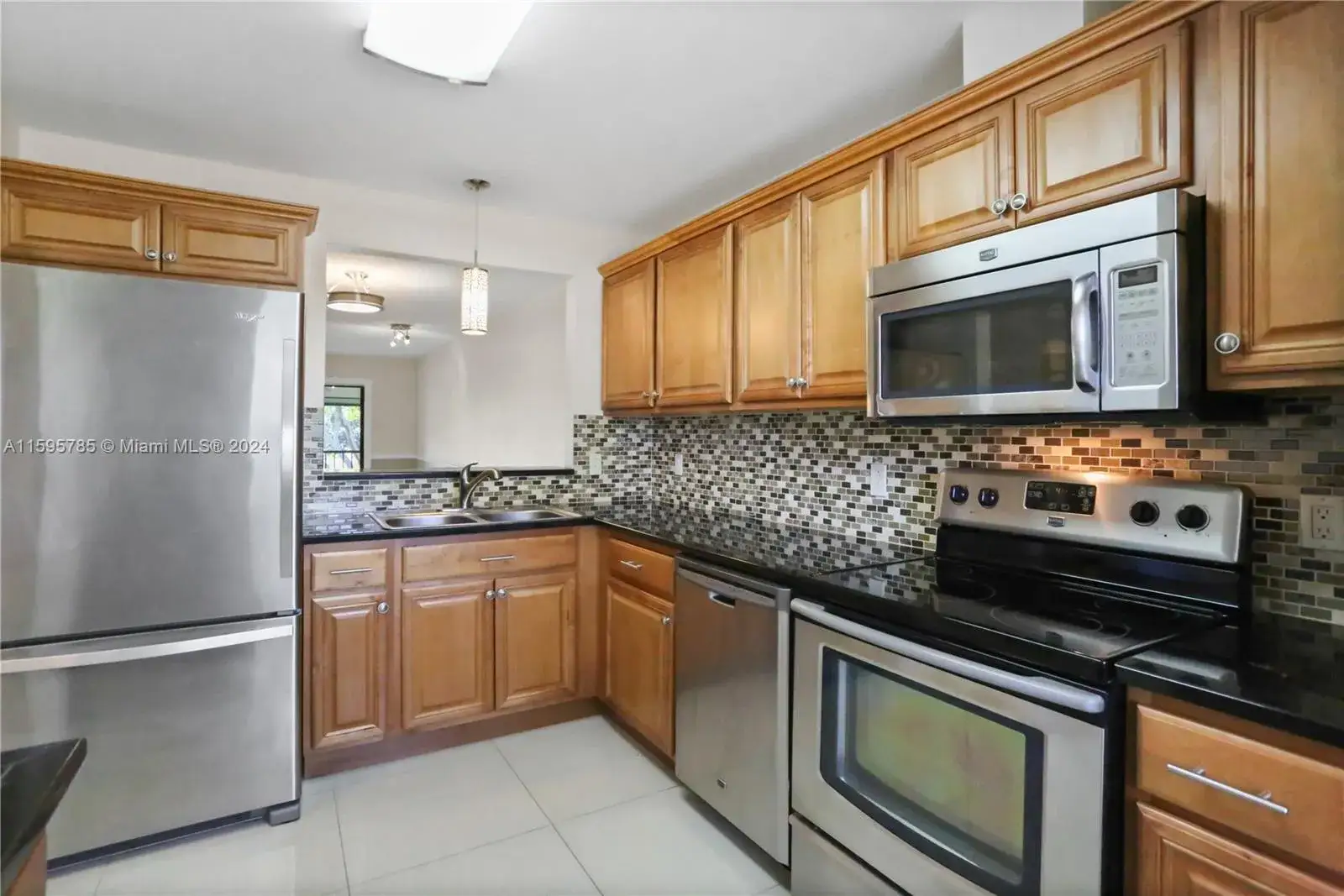 2 bedroom 2 bath Residential Lease for rent at 9290 Vista Del Lago # D, Boca Raton FL 33428