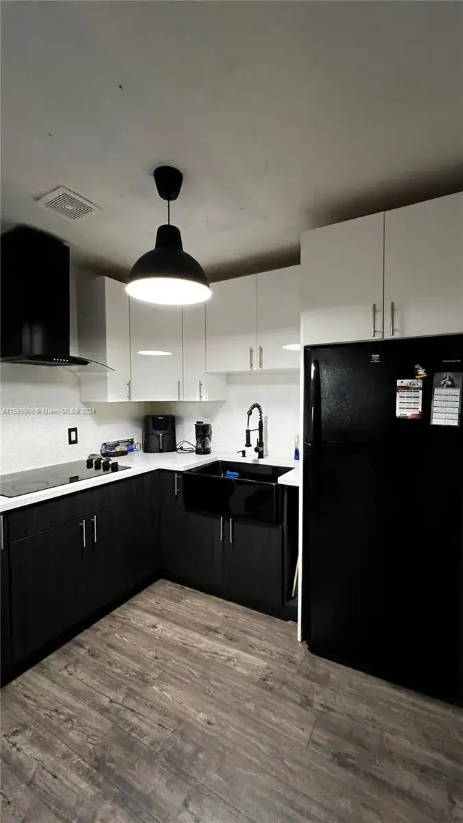2 bedroom 2 bath Residential for sale at 1841 SW 81st Ave, Davie FL 33324