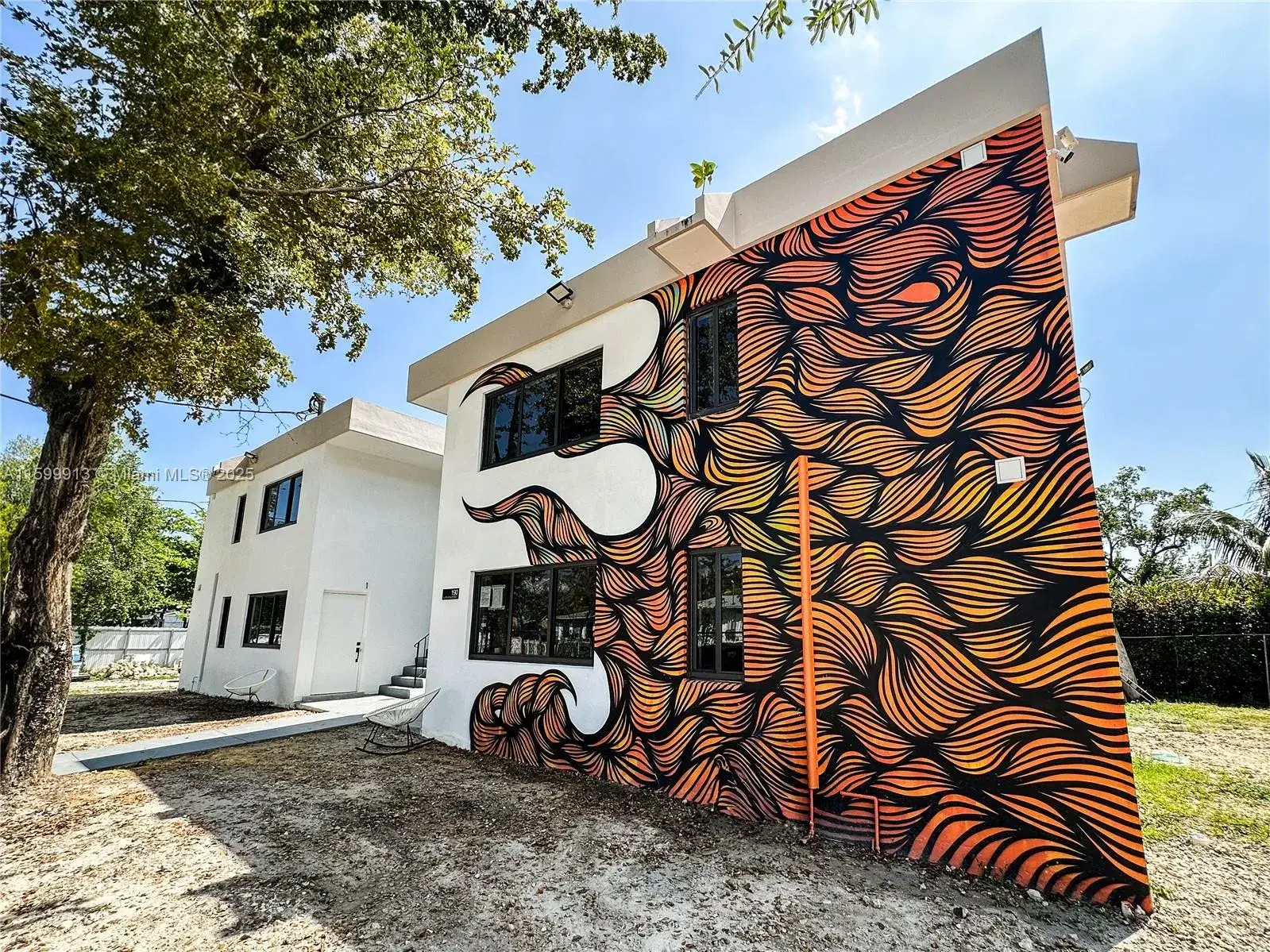 2 bedroom 1 bath Residential Lease for rent at 190 NW 69th St # 7, Miami FL 33150