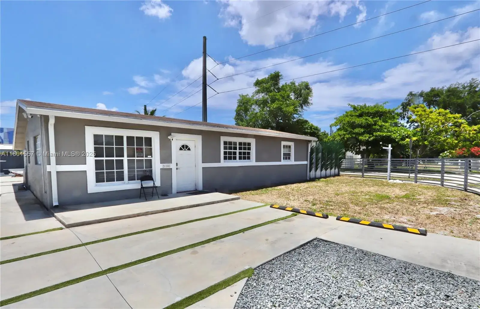 3 bedroom 2 bath Residential for sale at 21101 NE 13th Pl, Miami FL 33179