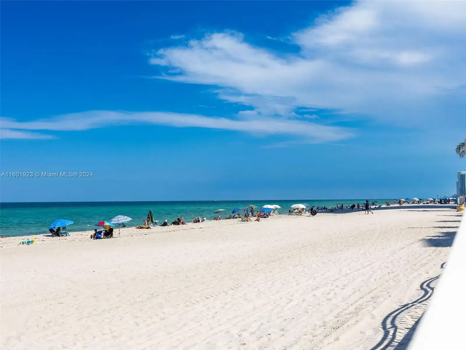 2 bedroom 2 bath Residential for sale at 3901 S Ocean Dr # 10P, Hollywood FL 33019