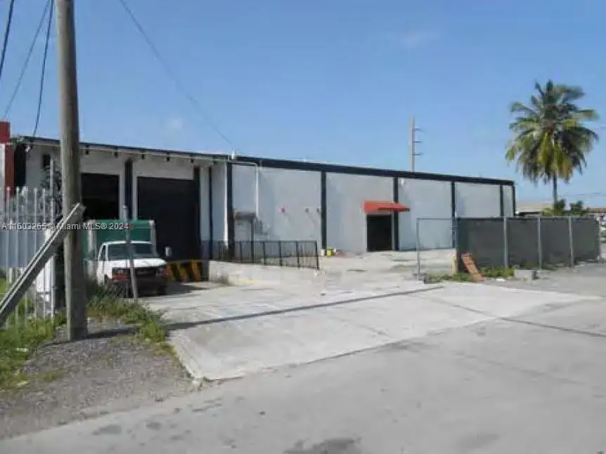Commercial Sale for sale at 3380 NW 69th St, Miami FL 33147
