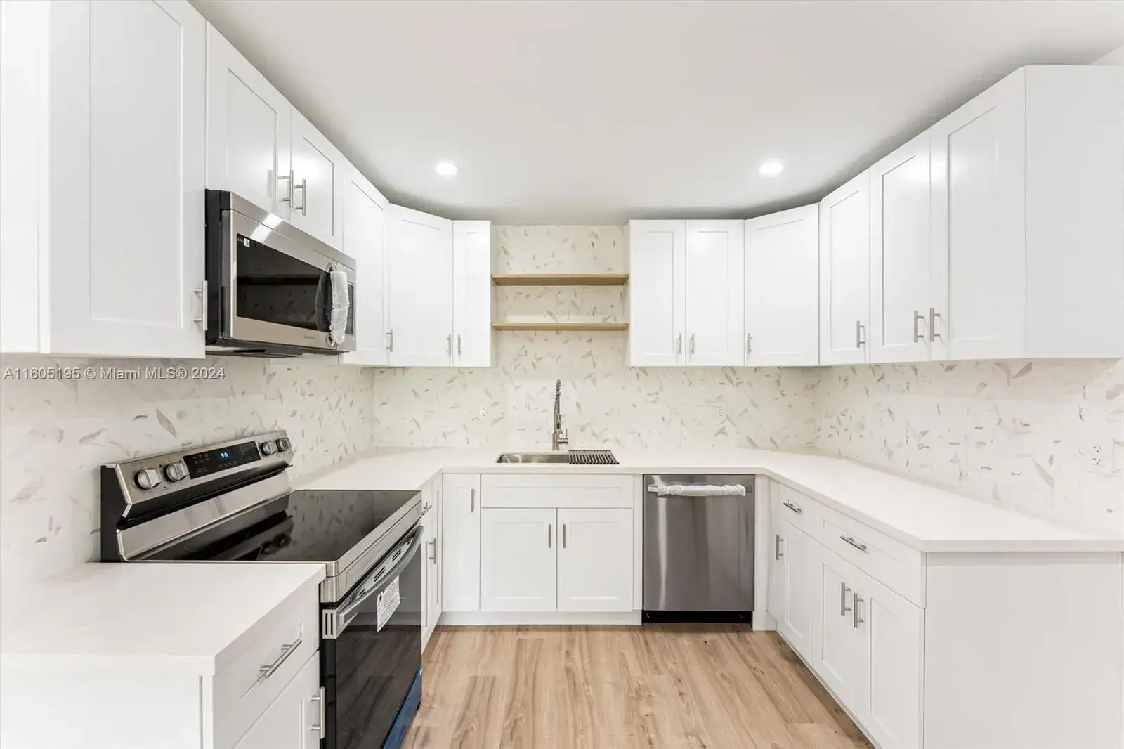 3 bedroom 2 bath Residential Lease for rent at 9720 NW 24th Pl # A, Sunrise FL 33322