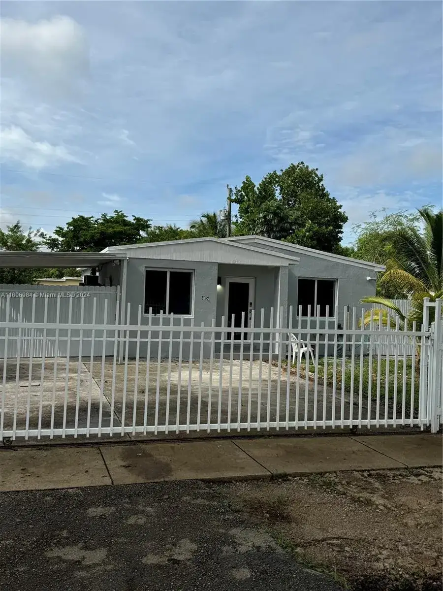2 bedroom 1 bath Residential Lease for rent at 110 NW 120 Ter # 0, North Miami FL 33168