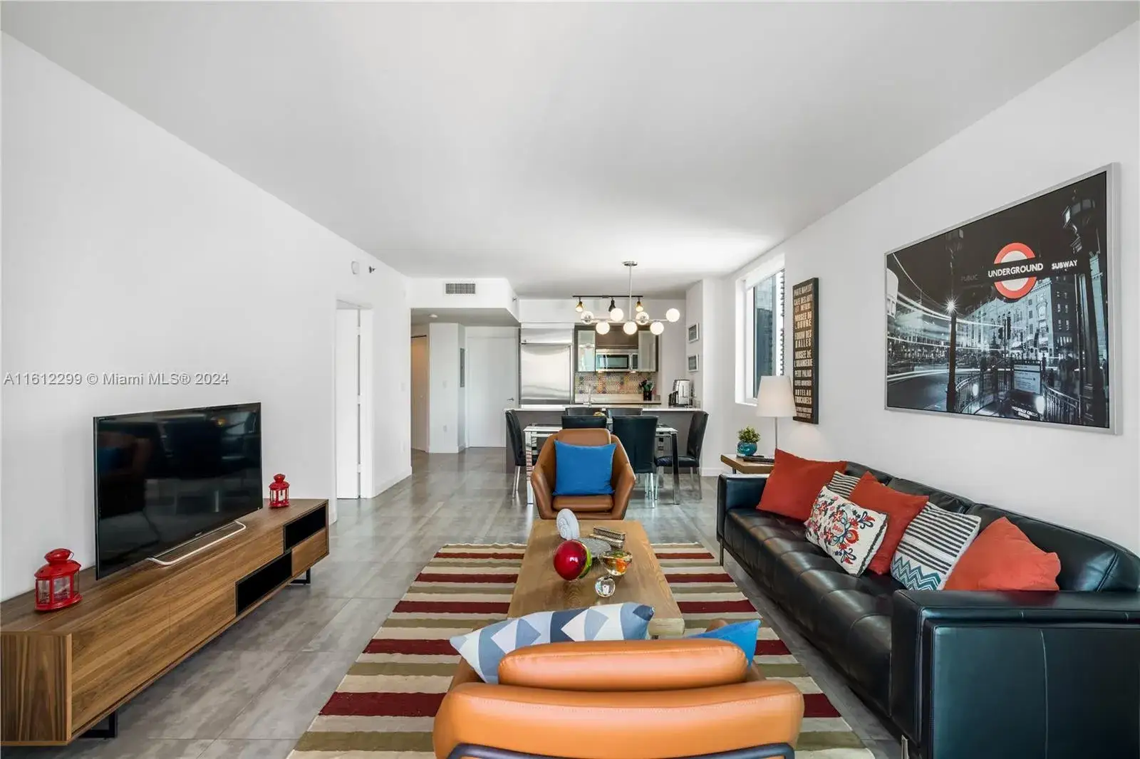 2 bedroom 2 bath Residential for sale at 500 Brickell Ave # 3907, Miami FL 33131