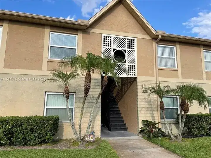 2 bedroom 2 bath Residential for sale at 9932 SWEEPSTAKES LANE # 6, Orlando FL 32837