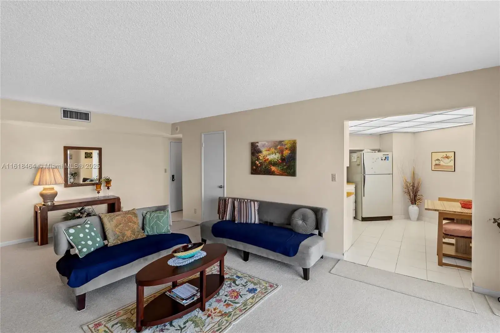 1 bedroom 1 bath Residential for sale at 18181 NE 31st Ct # 2202, Aventura FL 33160