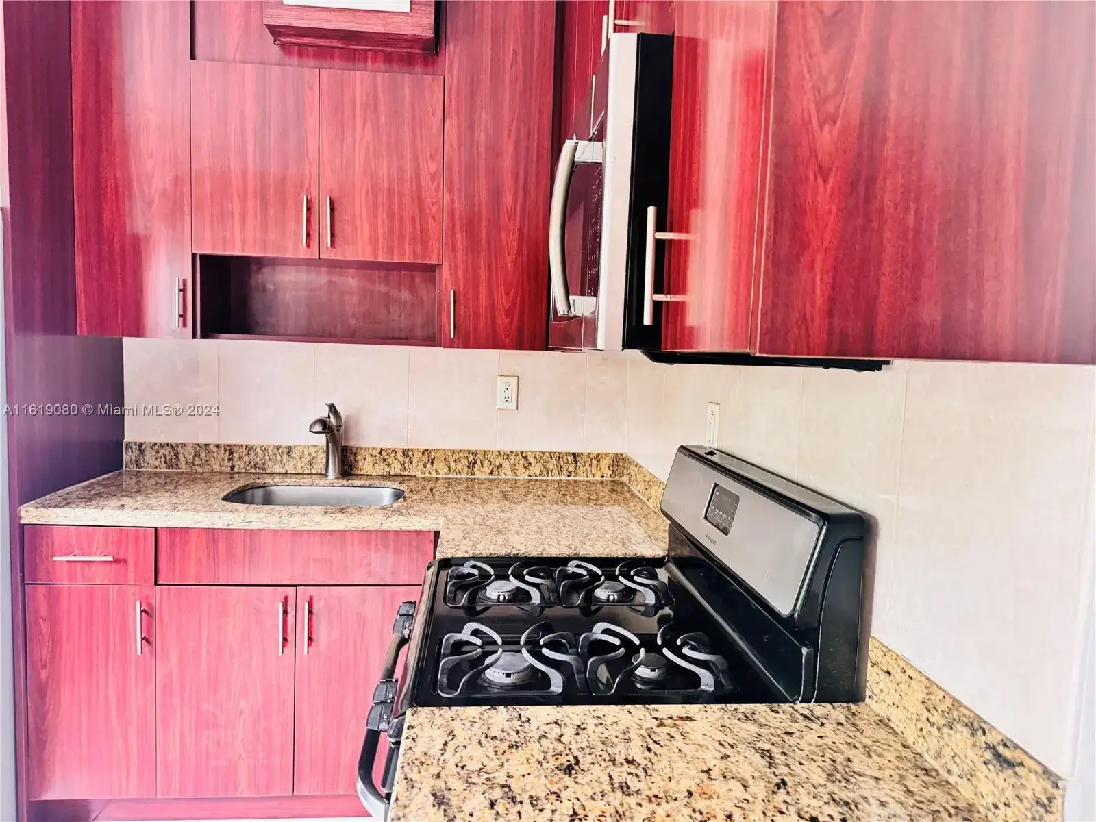 2 bedroom 2 bath Residential Lease for rent at 1035 94th St # 3, Bay Harbor Islands FL 33154