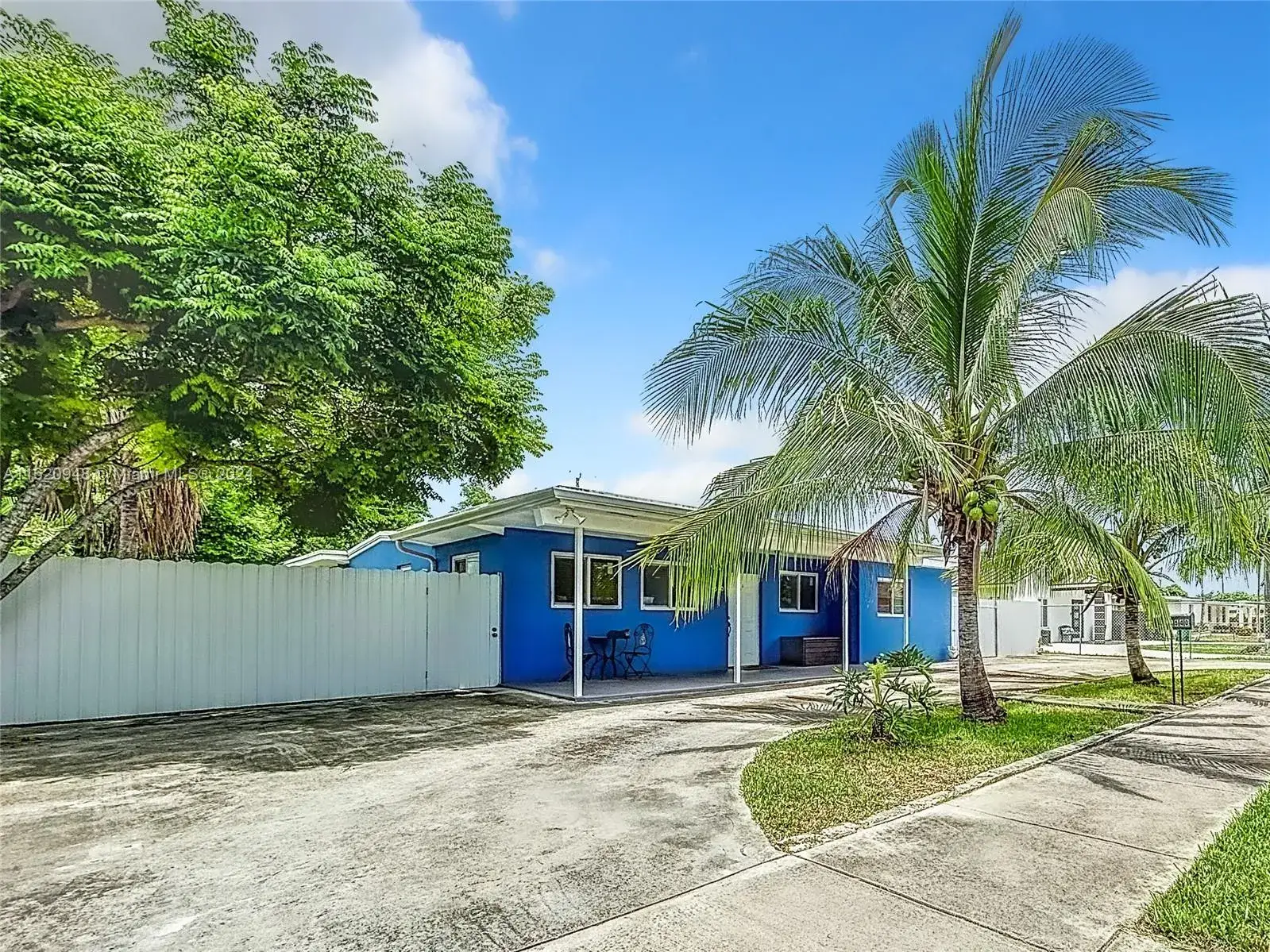 3 bedroom 2 bath Residential Lease for rent at 4540 SW 99th Ct, Miami FL 33165