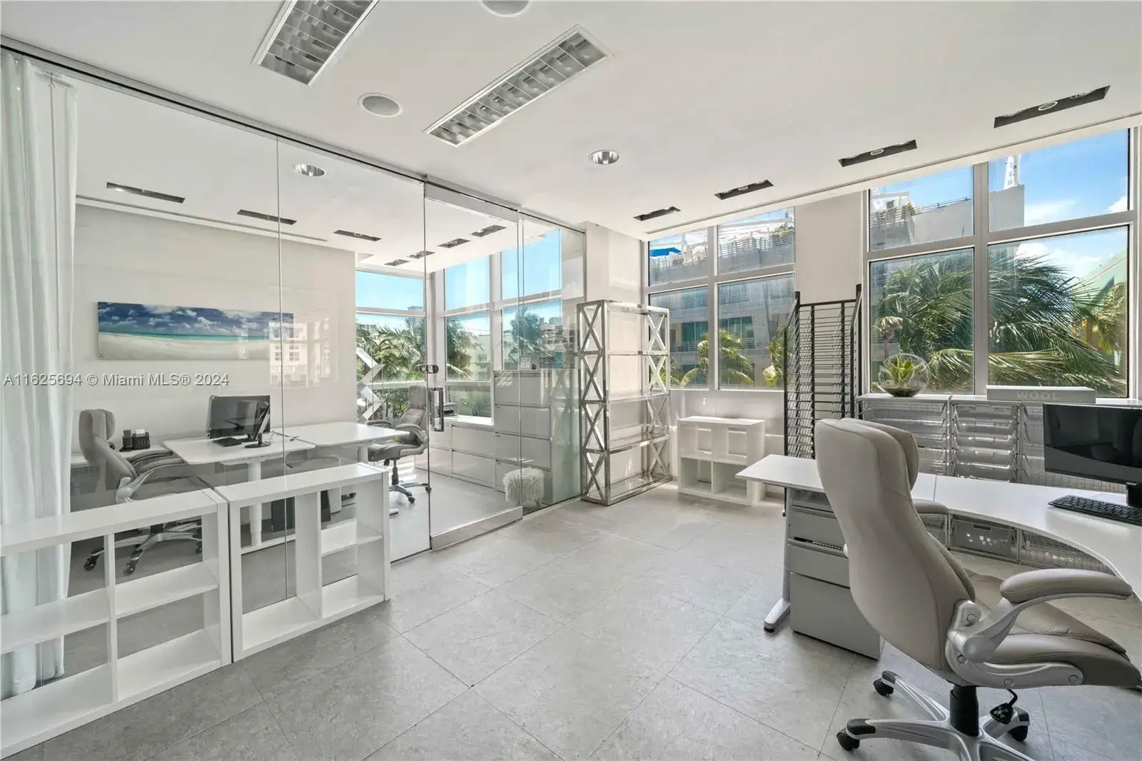 Commercial Sale for sale at 1451 Ocean Dr # 204, Miami Beach FL 33139