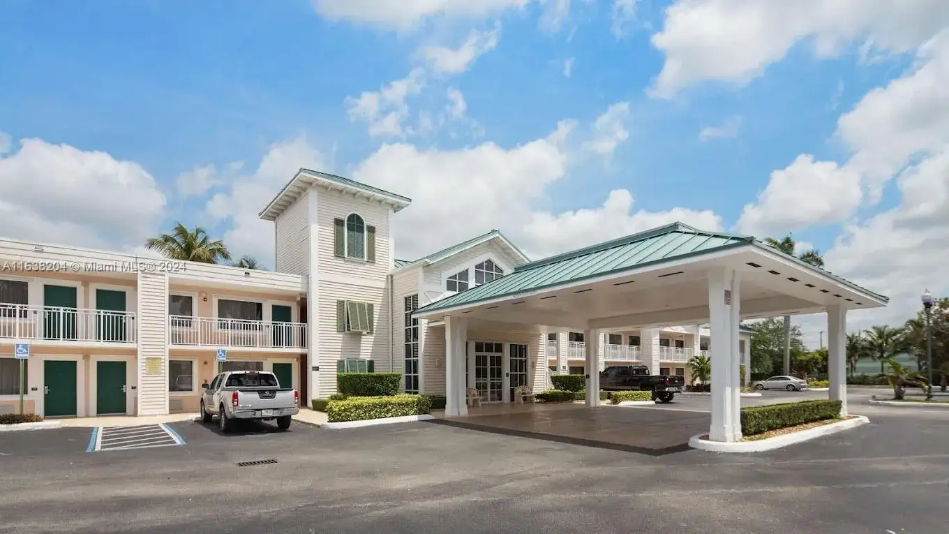 Commercial Sale for sale at 411 S Krome Ave, Florida City FL 33034
